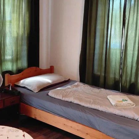 بيت ضيافة Nicolaj Vendeghaz Es Tanya *