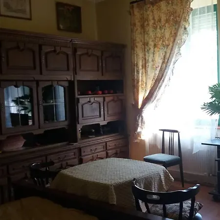 Nicolaj Vendeghaz Guest house *